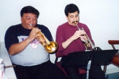 Playing duets backstage with trumpet virtuoso Arturo Sandoval